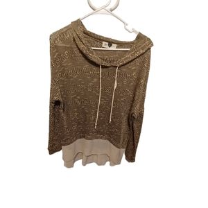 Honey love size large layered knit blouse